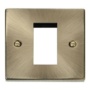 1 Gang Single Aperture Plate – Antique Brass