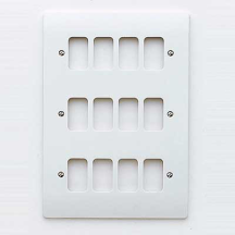 12 Gang Moulded Grid Front Plate White
