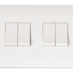 Click CMA019 Plateswitch 4G 2W 10A Whi