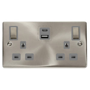 Click VPSC586GY Skt 2G Swd & USB 13A