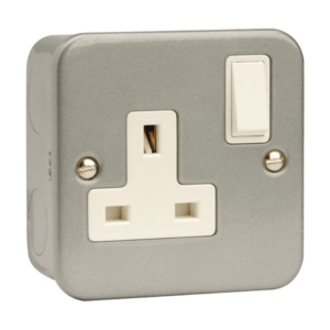 Click CL035 Socket 1G DP Switched 13A