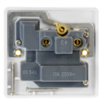 Click CMA034 Socket 1G Switched 15A Whi