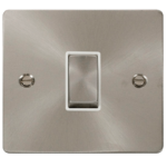 Click FPBS425WH Plateswitch 1G In10A