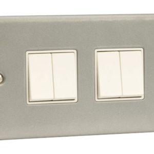 Click CL019 Switch 4G 2W & Box 10A Mclad
