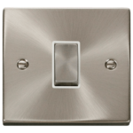 Click VPSC425WH Plateswitch 1G Int10A SC