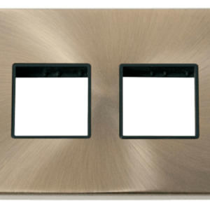 Click VPAB404BK Frontplate 2G 4Aperture
