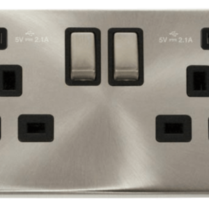 Click VPSC580BK Socket 2G Swd & USB 13A