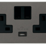 Click VPBN770BK Socket 2G Swd & USB 13A