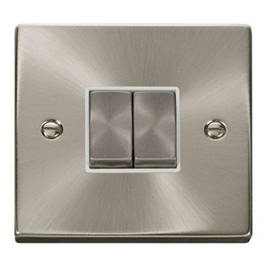 Click VPSC412WH Plateswitch 2G 2W 10A SC